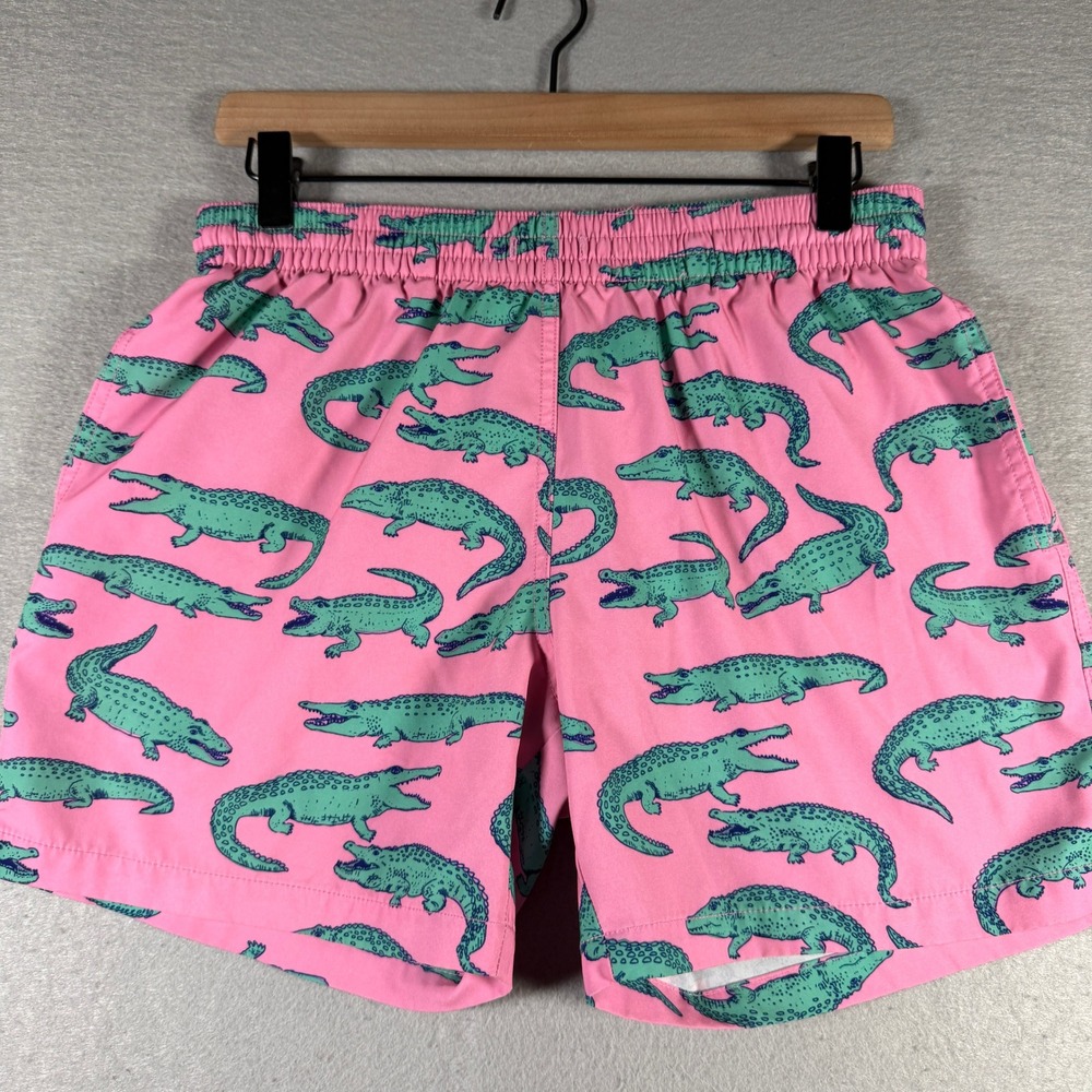 Chubbies‎ Mens Pink Alligator Print Swim Trunks 5.5 Inseam Small ES24SW0013H